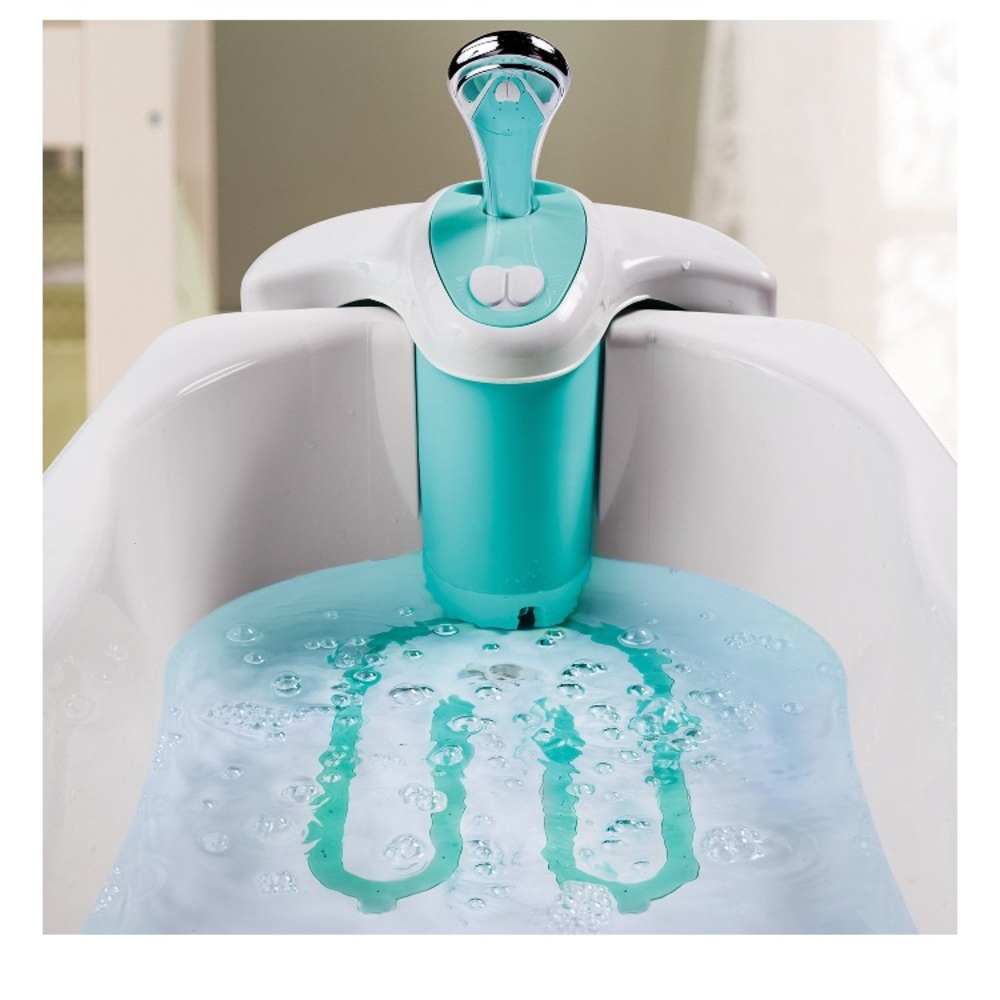 Lil Luxuries Whirlpool Bath